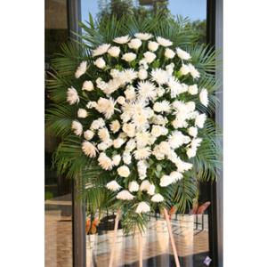 LA202 White Memorial Spray