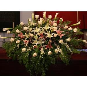 Sympathy Center Piece – West Hollywood Florist, West Hollywood CA