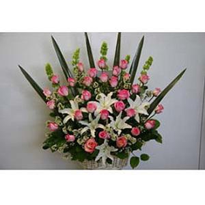 Super Star Rose Basket Arrangement – West Hollywood Florist, West Hollywood CA
