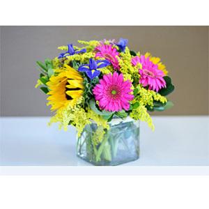 Mixed Flower Jar – West Hollywood Florist, West Hollywood CA