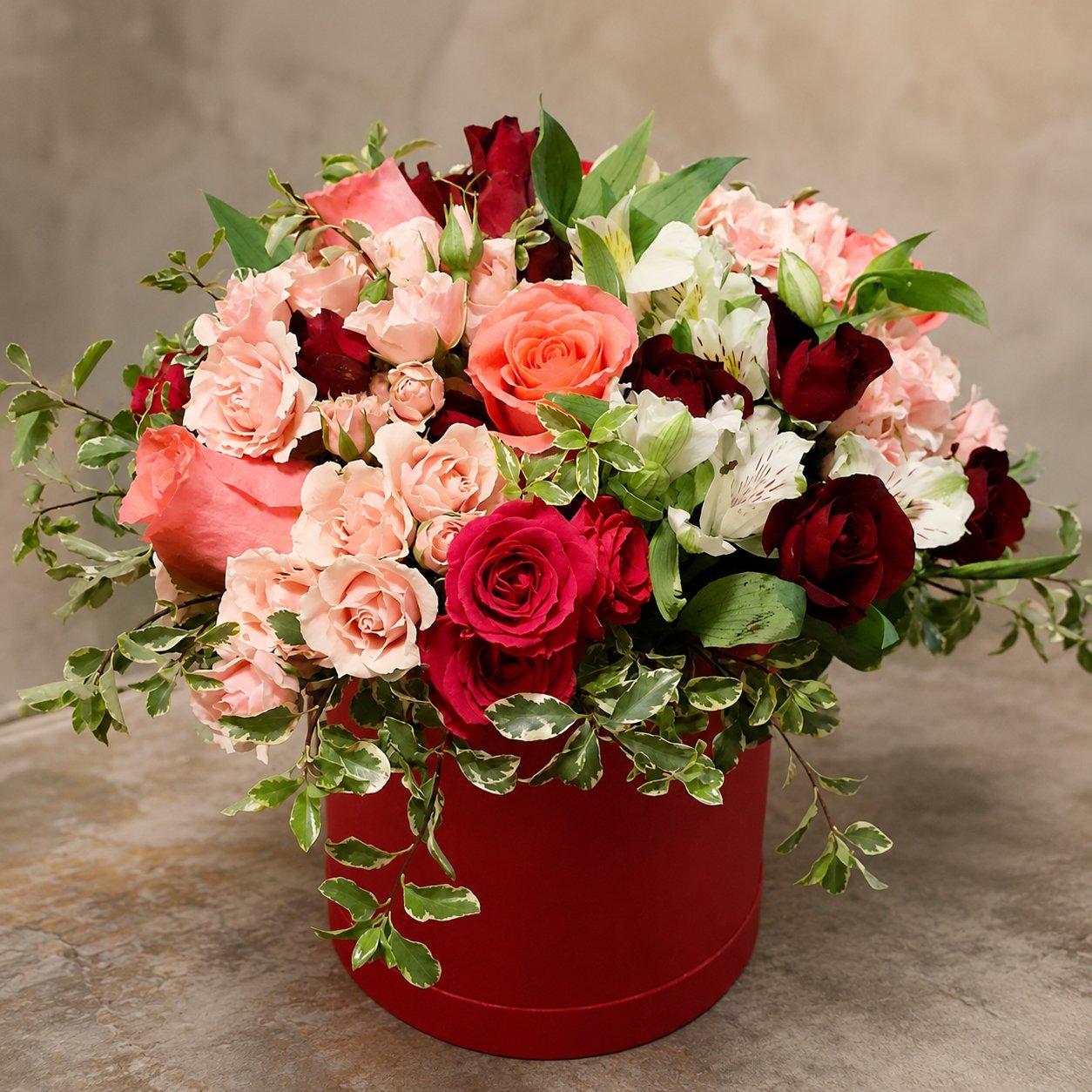 Charming Beauty Floral Box – West Hollywood Florist, West Hollywood CA