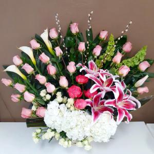 Grand Gesture Flower Arrangement – West Hollywood Florist, West Hollywood CA
