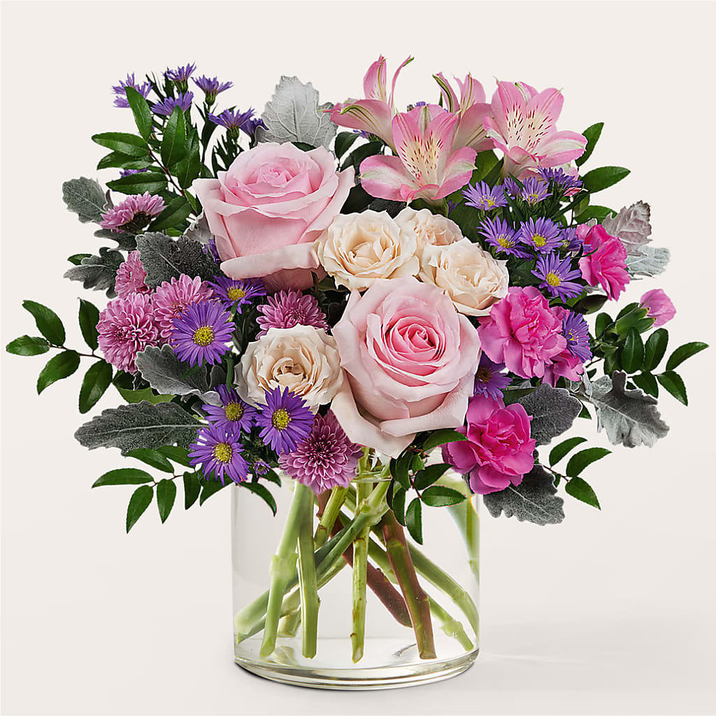 Light as a Feather Bouquet – West Hollywood Florist, West Hollywood CA