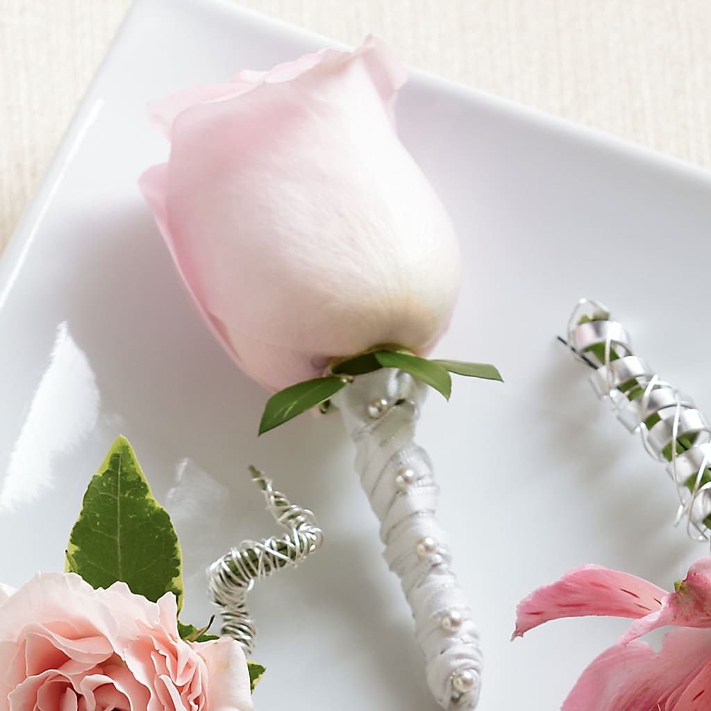 Pink Rose Boutonniere – West Hollywood Florist, West Hollywood CA