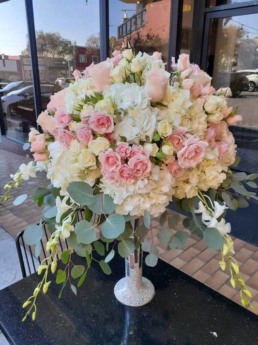 LA Grand Bouquet