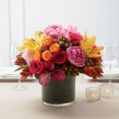 Color Mix Arrangement –  West Hollywood Florist, West Hollywood CA