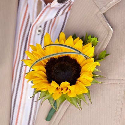 Free Spirit Boutonniere –  West Hollywood Florist, West Hollywood CA