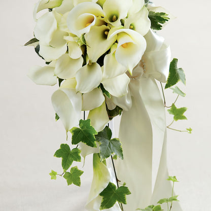 White Chapel Bouquet –  West Hollywood Florist, West Hollywood CA