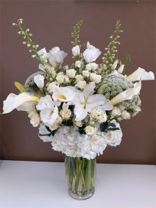 White Enchantment Arrangement